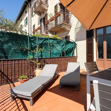 Cavour Charming Terrace Apartment