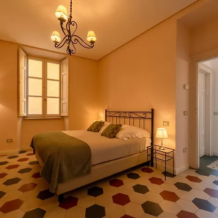Cavour Charming Terrace Apartment