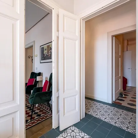 Apartment Cavour Charming Terrace *
