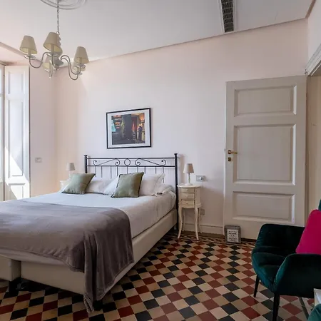 Cavour Charming Terrace Apartment