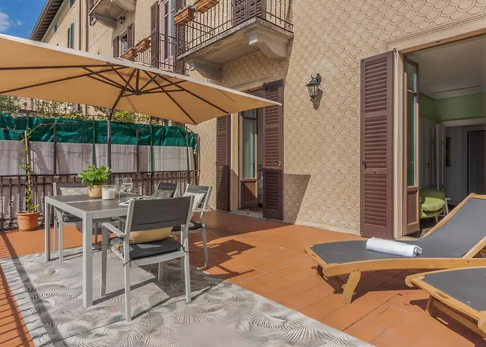 Cavour Charming Terrace Apartament Bellagio